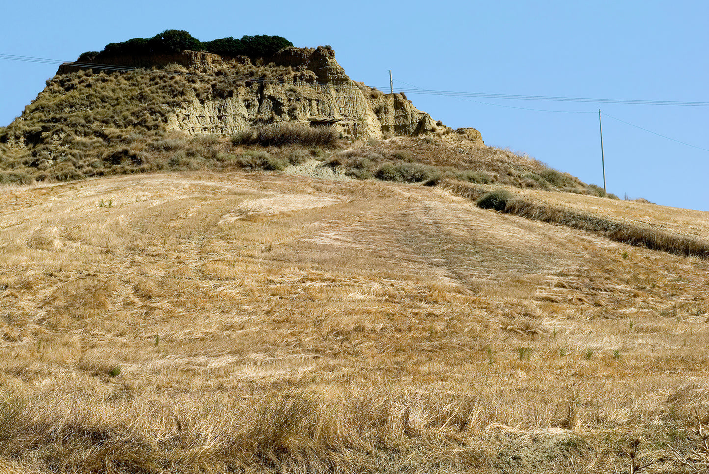 Hay Hill, Basilicata - Fine Art photography print on Hahnemühle German Etching paper